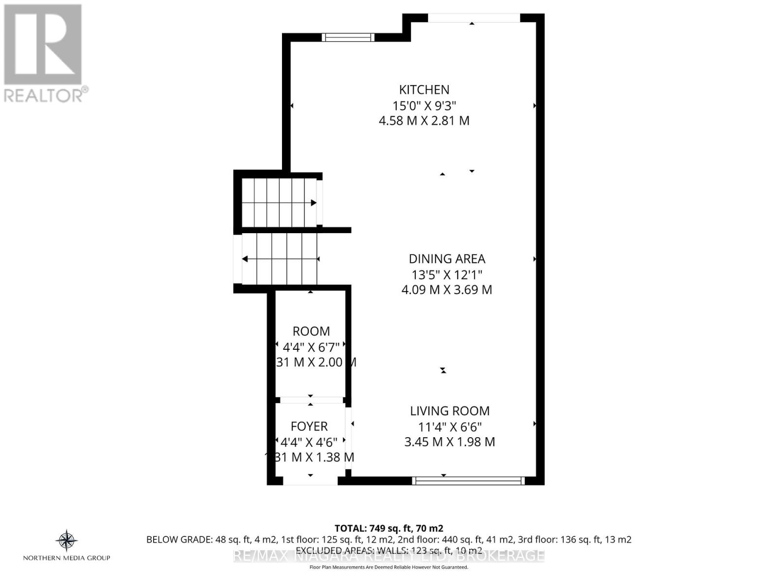 46 MACOOMB DRIVE - 36