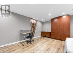 46 Macoomb Drive, Welland, ON L3C5T9 Photo 13