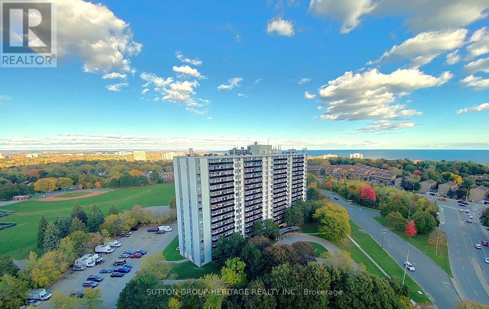 #2007 3380 EGLINTON AVENUE E - 35