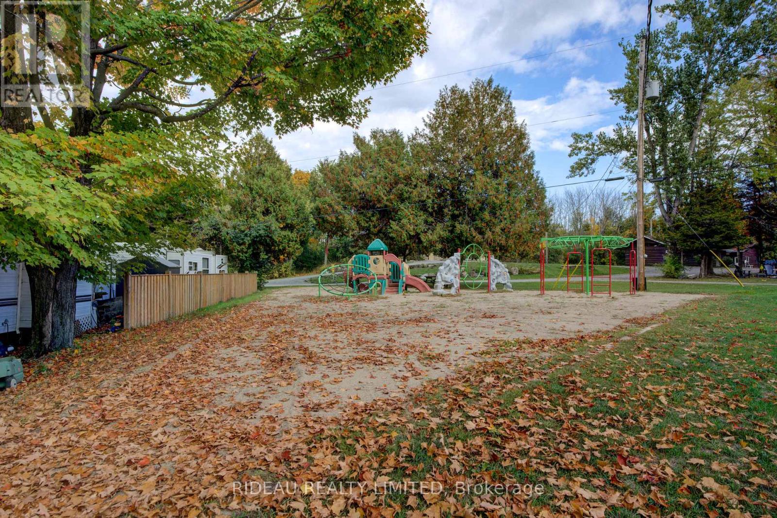#SITE 5 3800 BIG RIDEAU LAKE ROAD - 16