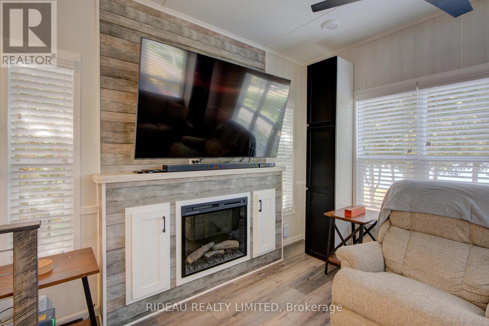 #SITE 5 3800 BIG RIDEAU LAKE ROAD - 7