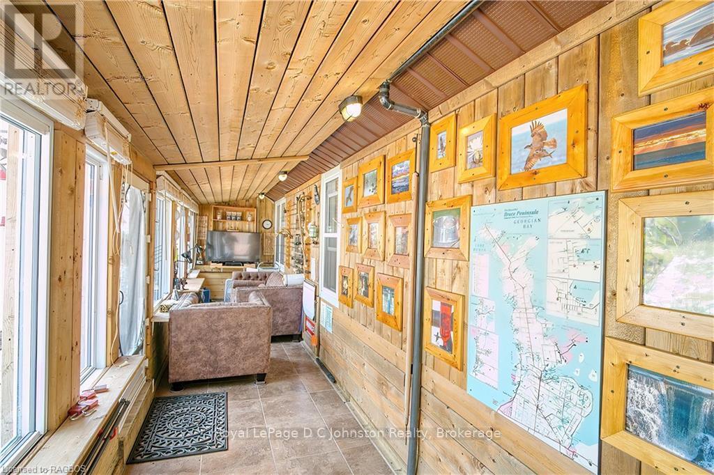 337 BRUCE ROAD #13 - 19
