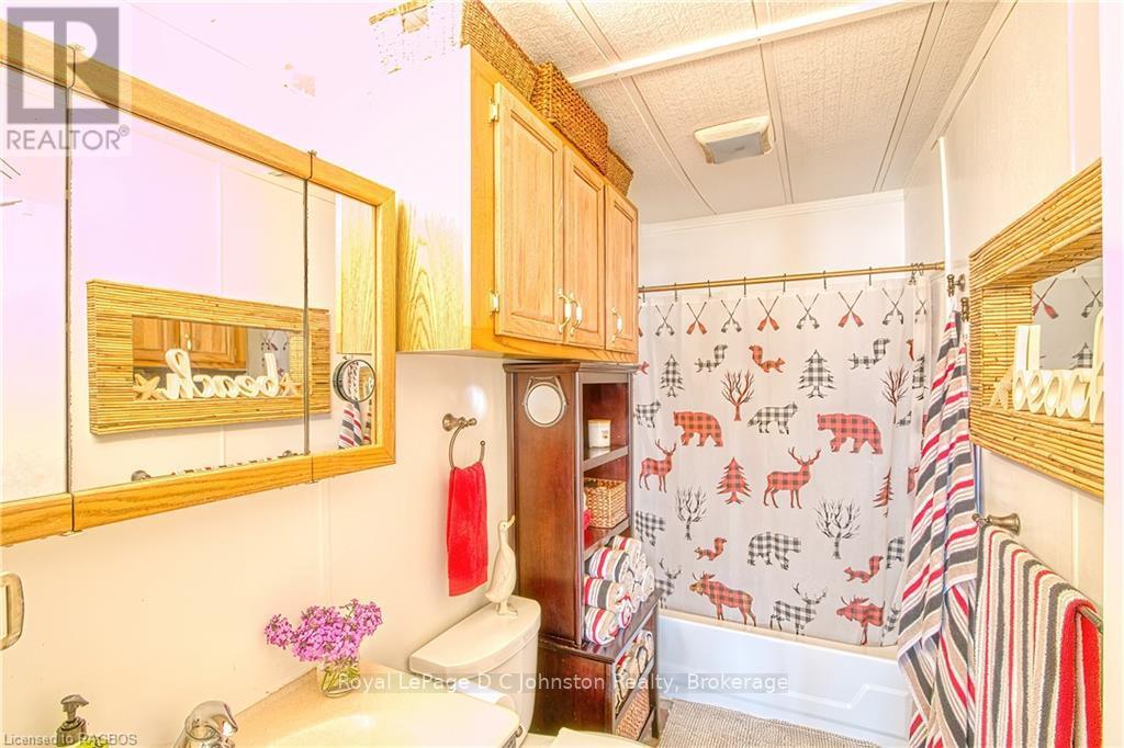 337 BRUCE ROAD #13 - 21