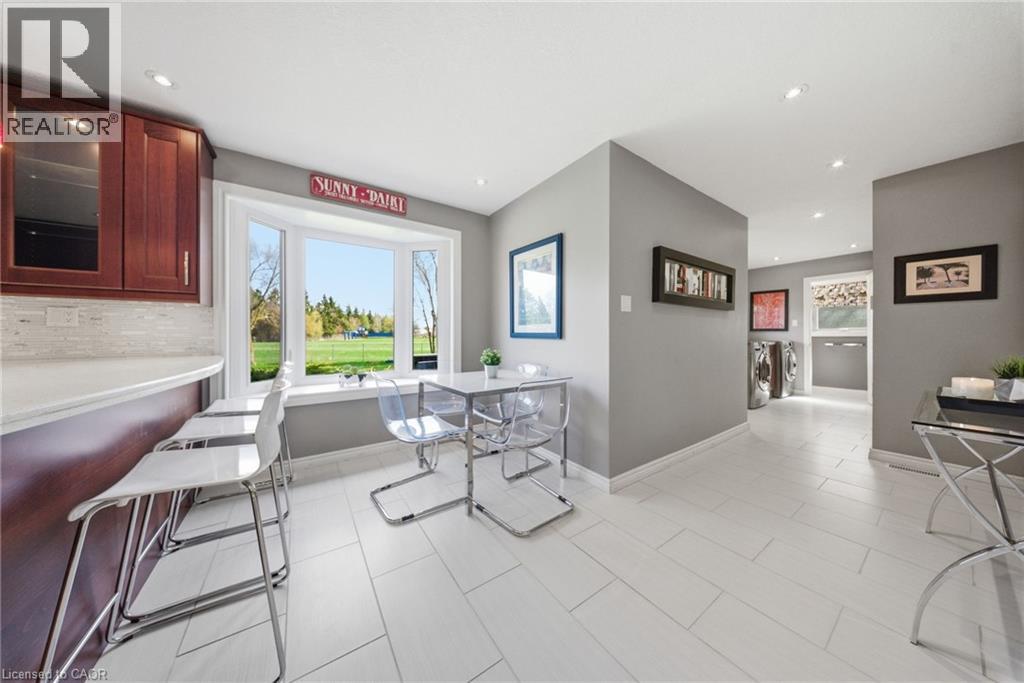 3 MEADOWBROOK Court - 18