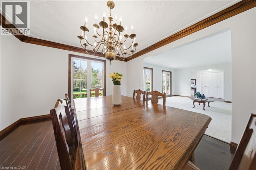 3 MEADOWBROOK Court - 11