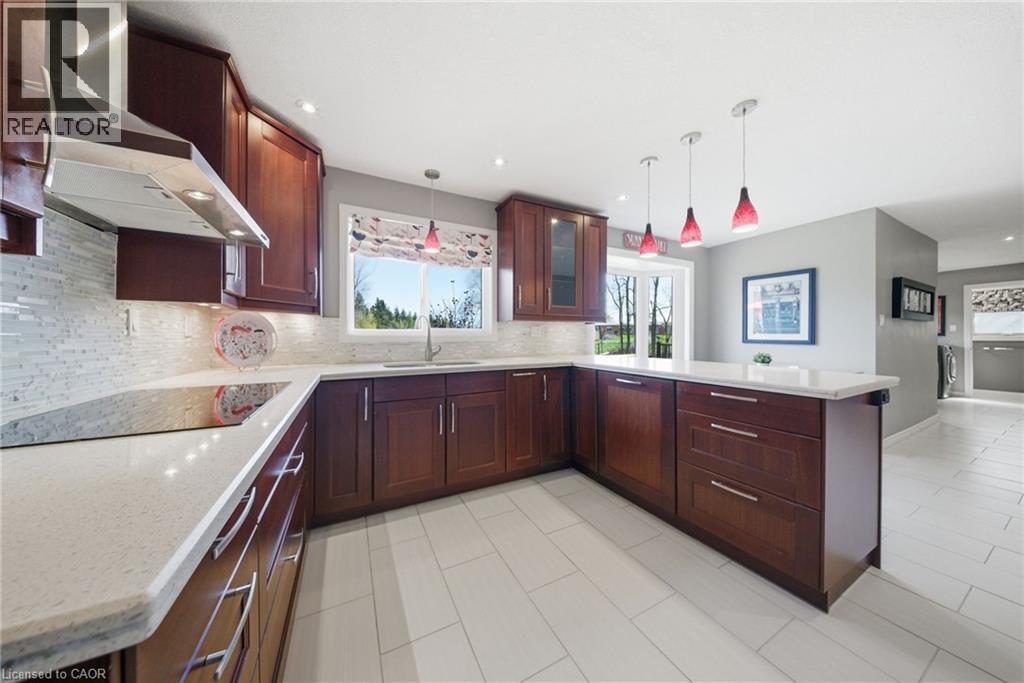 3 MEADOWBROOK Court - 14