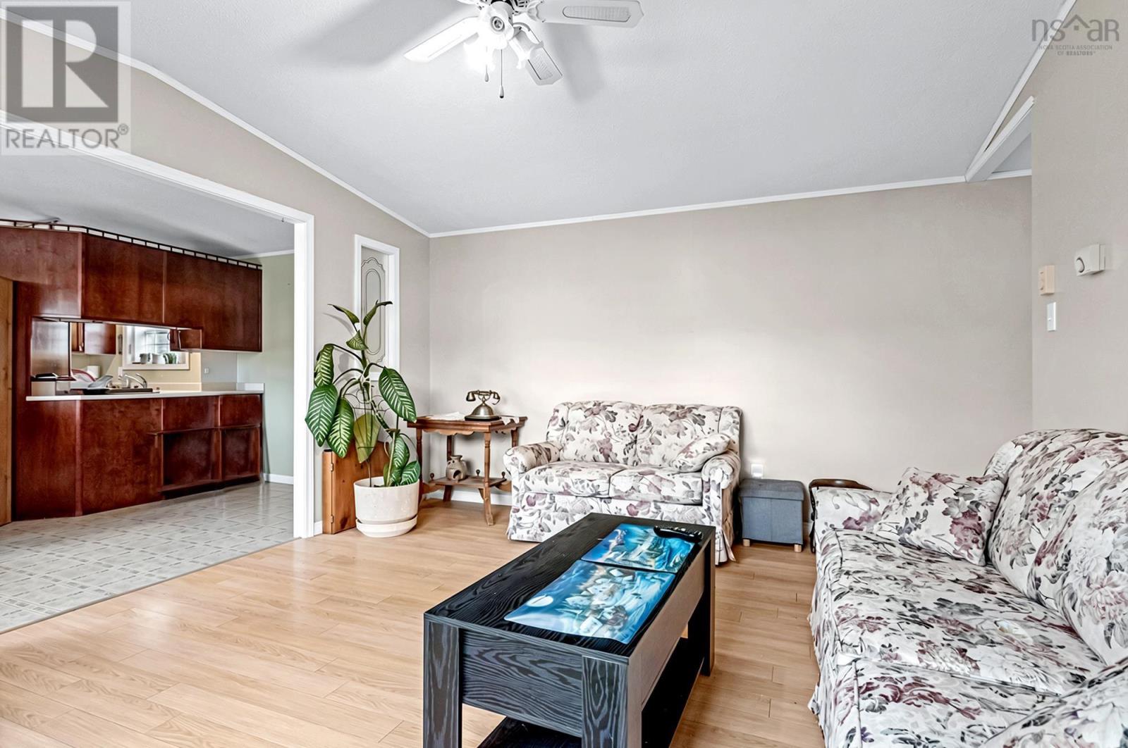 42 Manor Drive - 13
