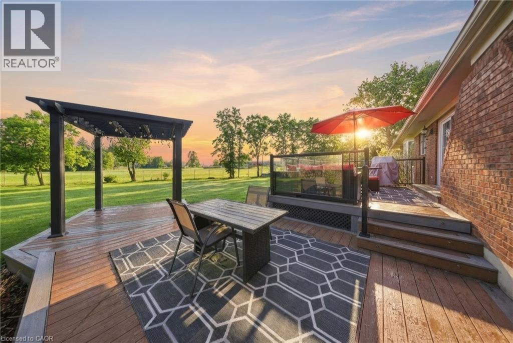 3 MEADOWBROOK Court - 35