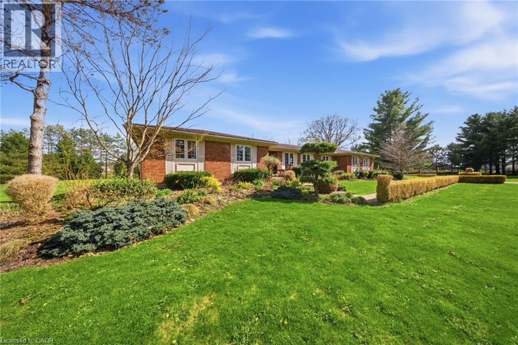 3 MEADOWBROOK Court - 42