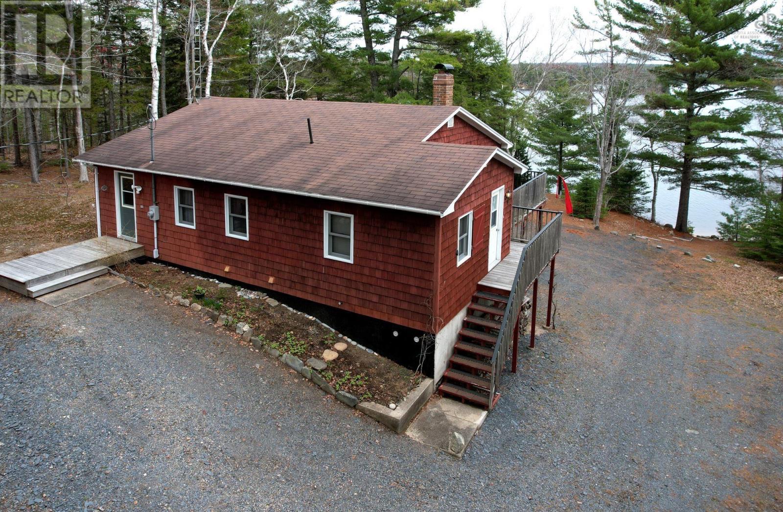 Property 34 of 38 of 562 Grand Lake Road