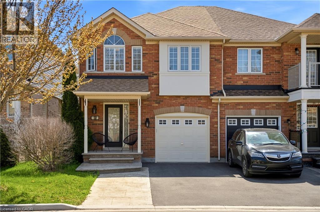 1011 DONNELLY Street - 1