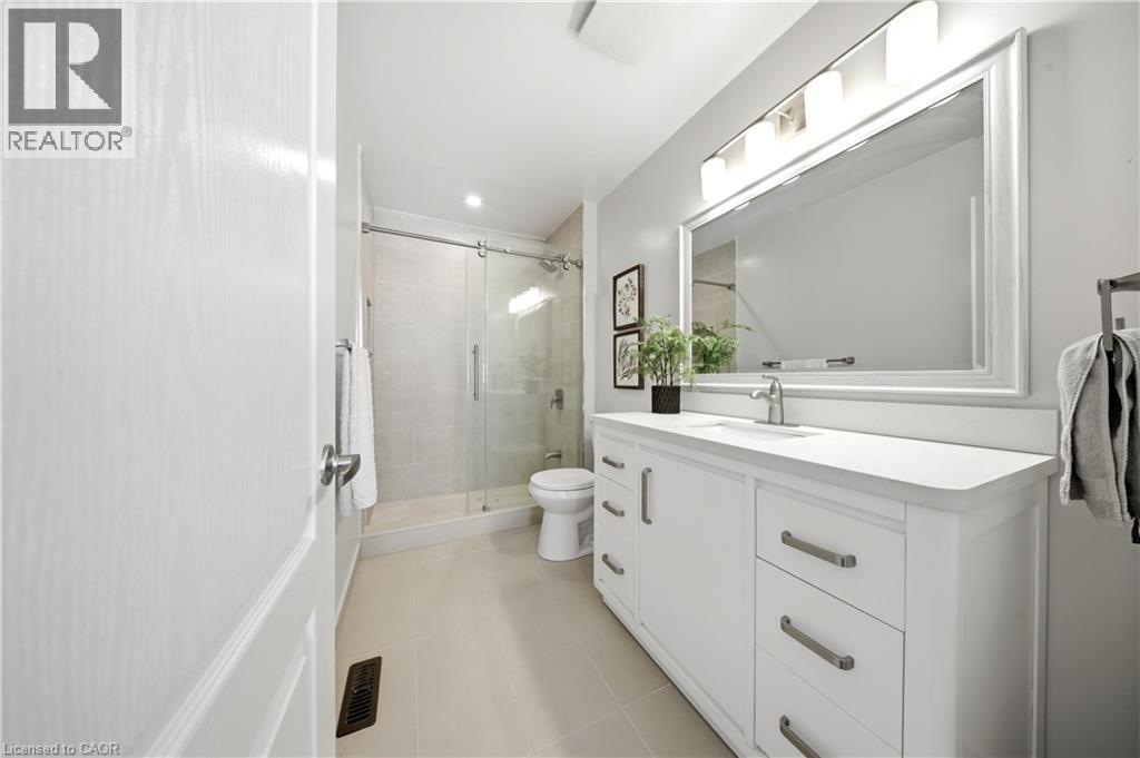 1011 DONNELLY Street - 23