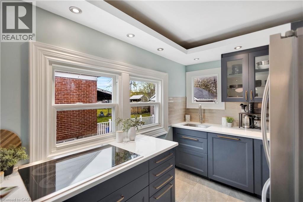 302 EAST 22ND Street, Hamilton, Ontario, L8V2W1 — Photo 5