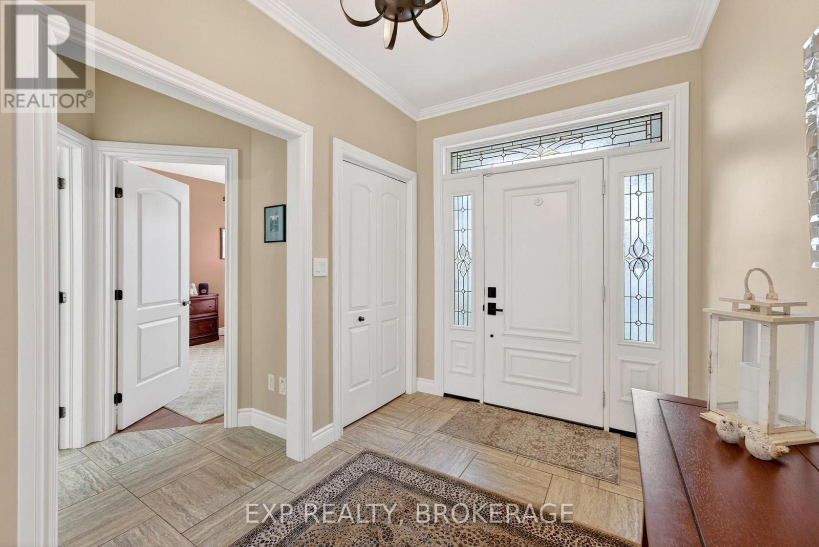 5048 FOX RUN PLACE - Image 3