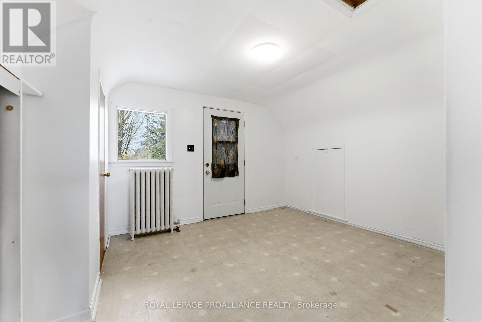 14 ISABEL STREET - 23