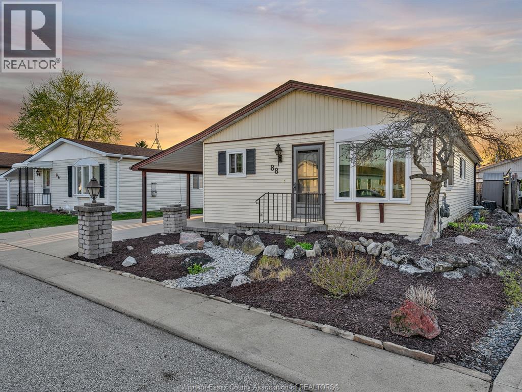 88 PARKSIDE - Image 2
