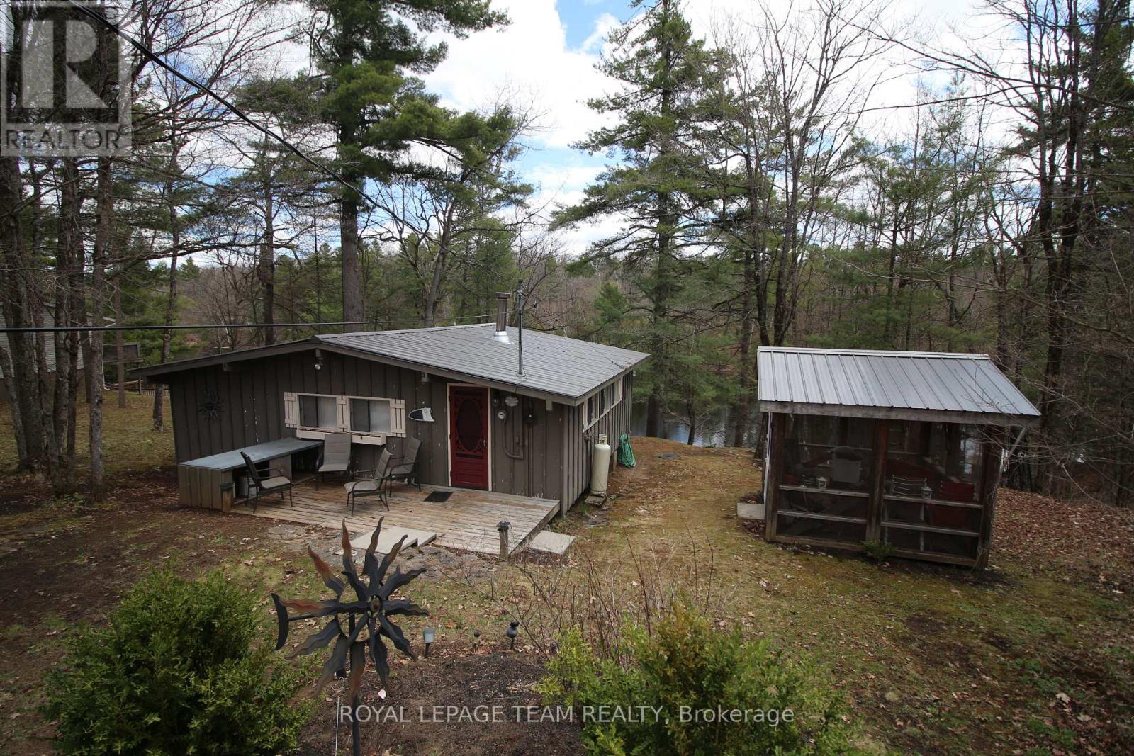 315 SILVERY LANE - 1