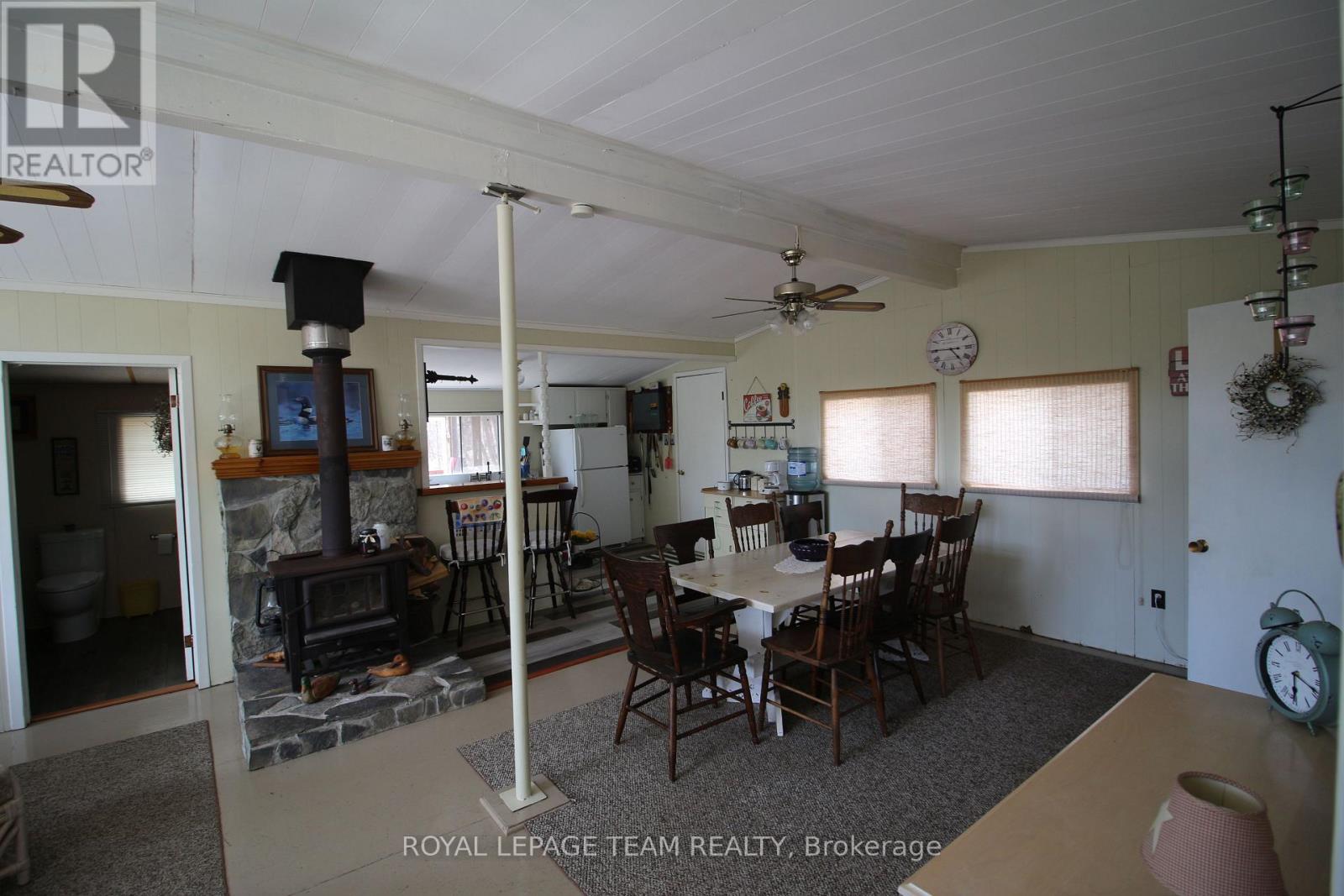 315 SILVERY LANE - 11