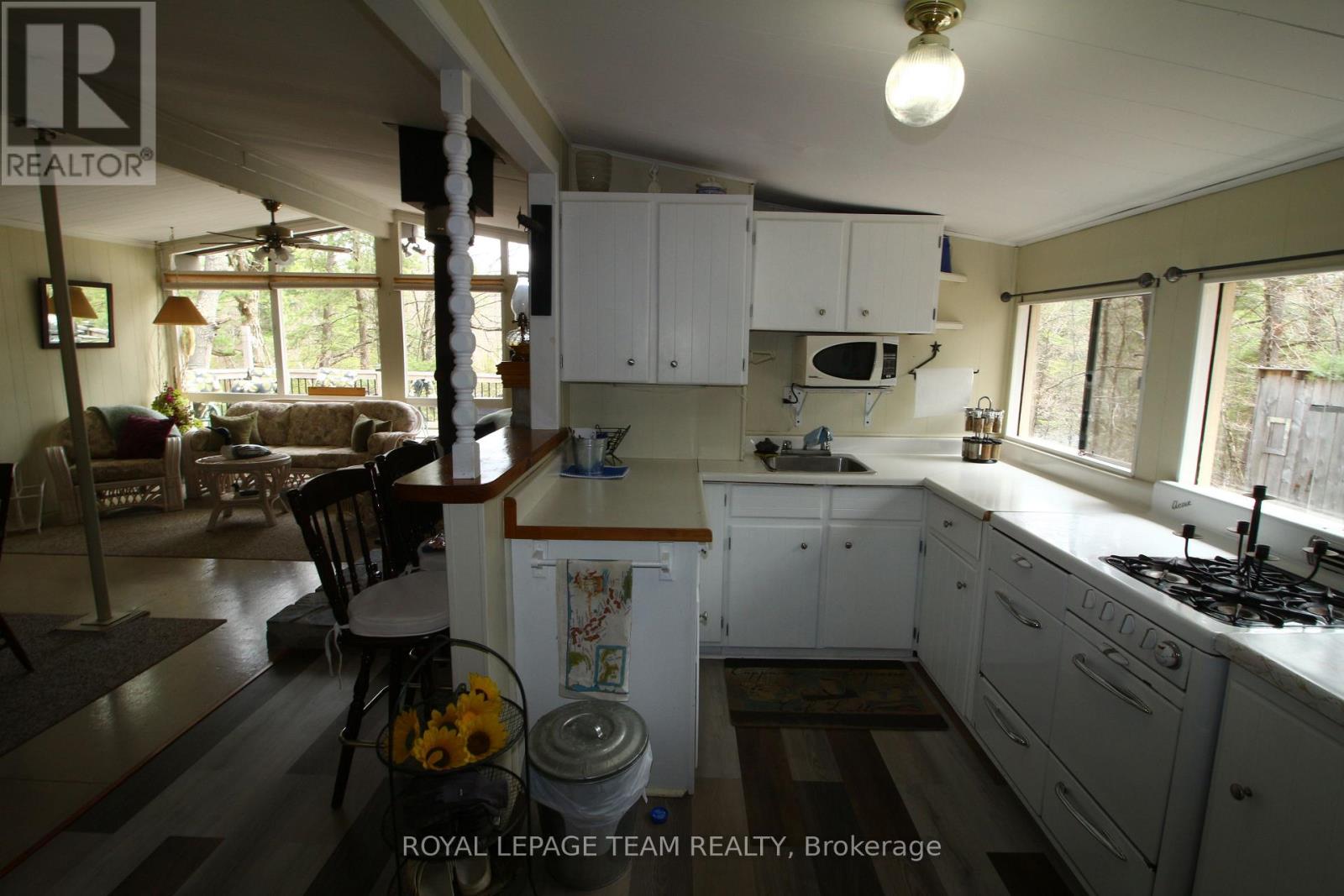 315 SILVERY LANE - 19