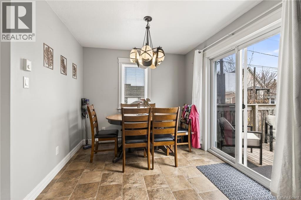196 Lorette Street - 13