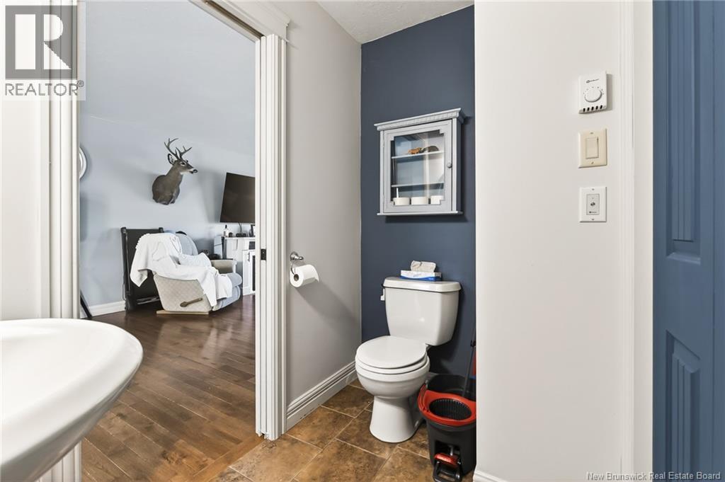 196 Lorette Street - 15