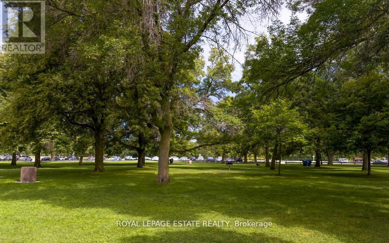 #309 123 WOODBINE AVENUE - 17