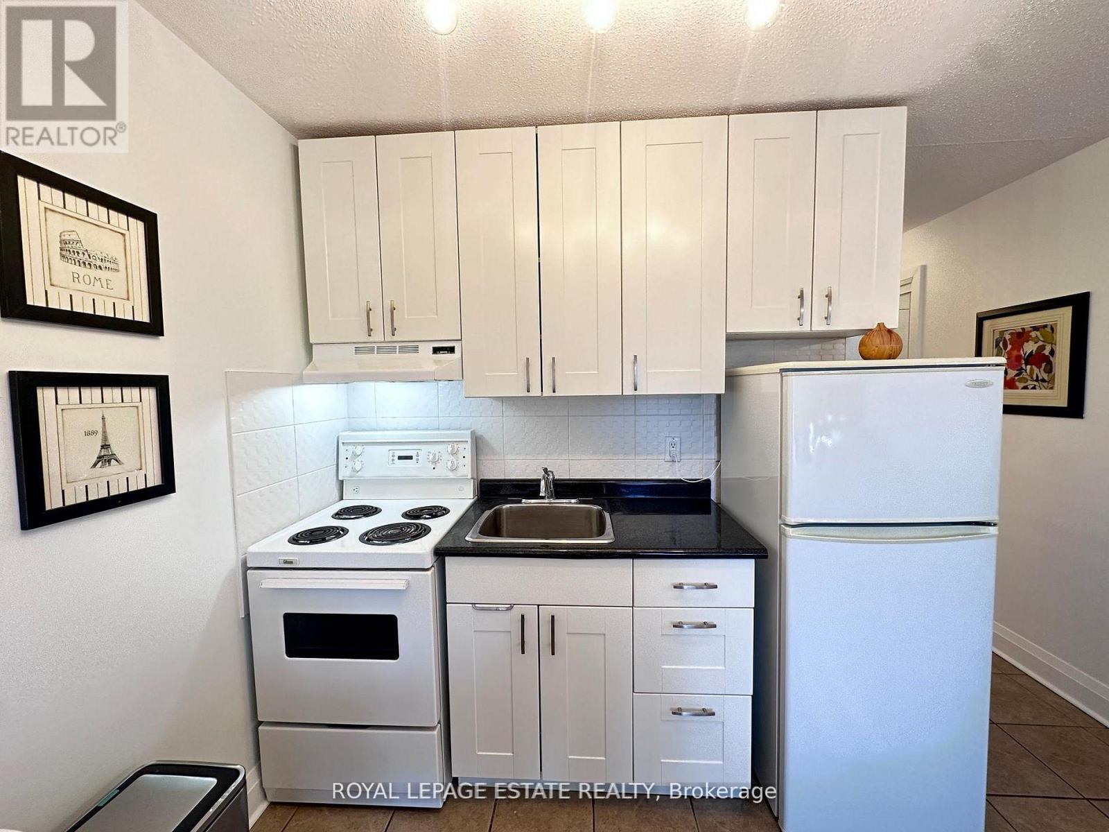 #309 123 WOODBINE AVENUE - 38