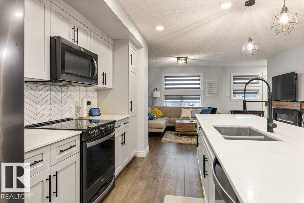 1271 SANDSTONE BV, Sherwood Park