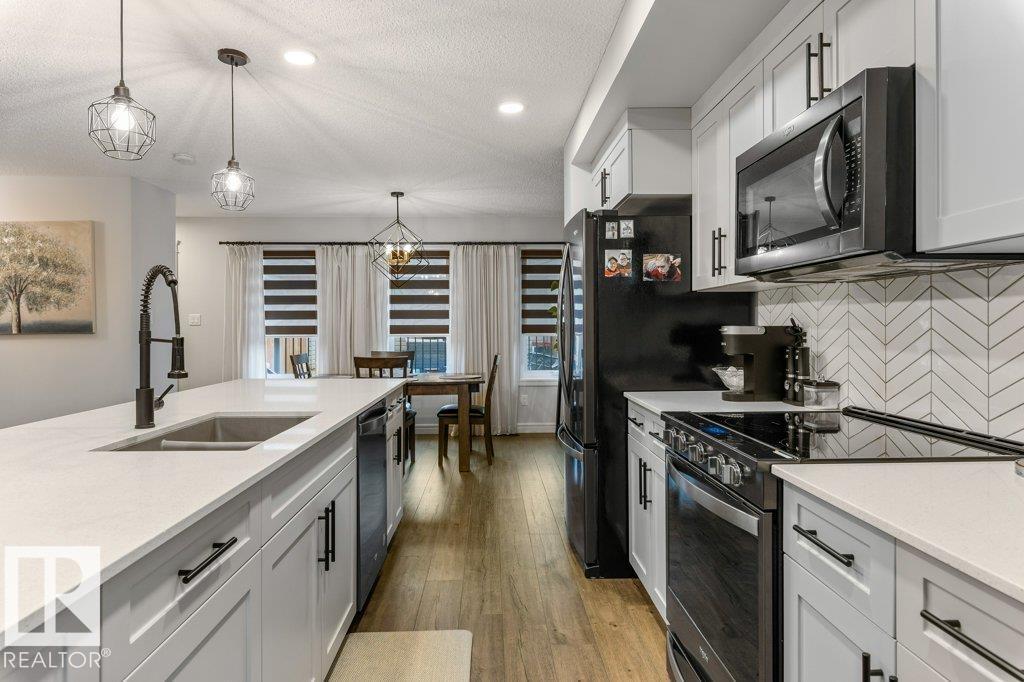 1271 SANDSTONE BV, Sherwood Park