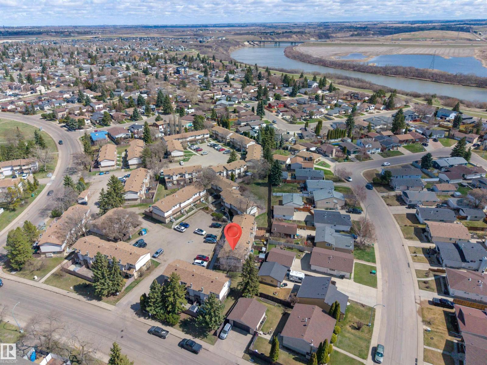 13831 24 ST NW NW, Edmonton