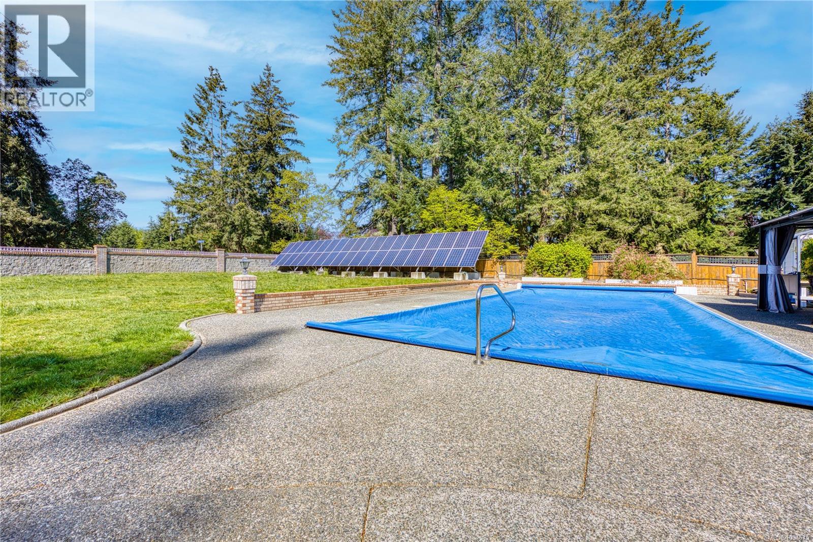 2315 Departure Bay Rd - 27
