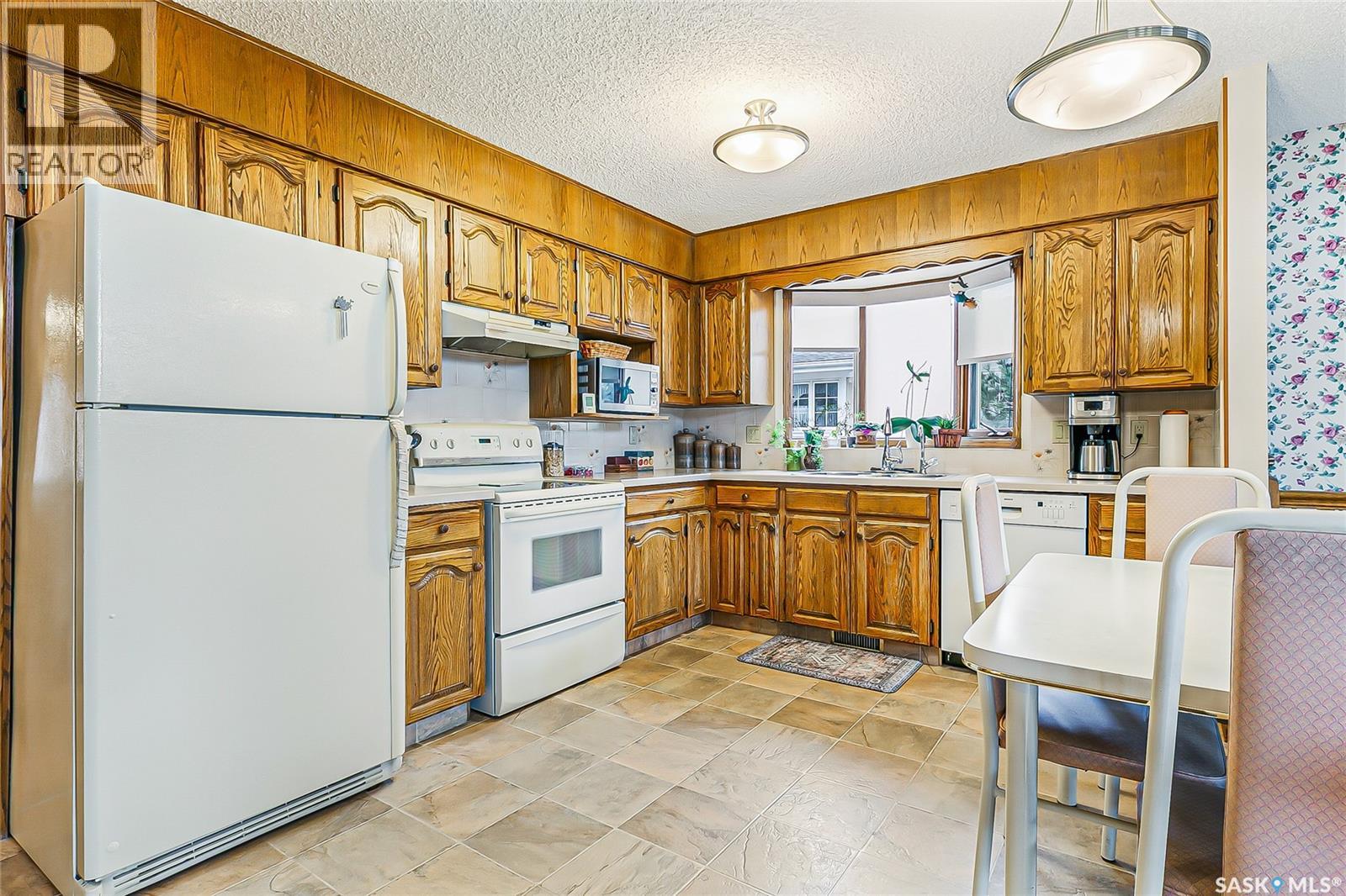 3311 Robinson STREET - 11