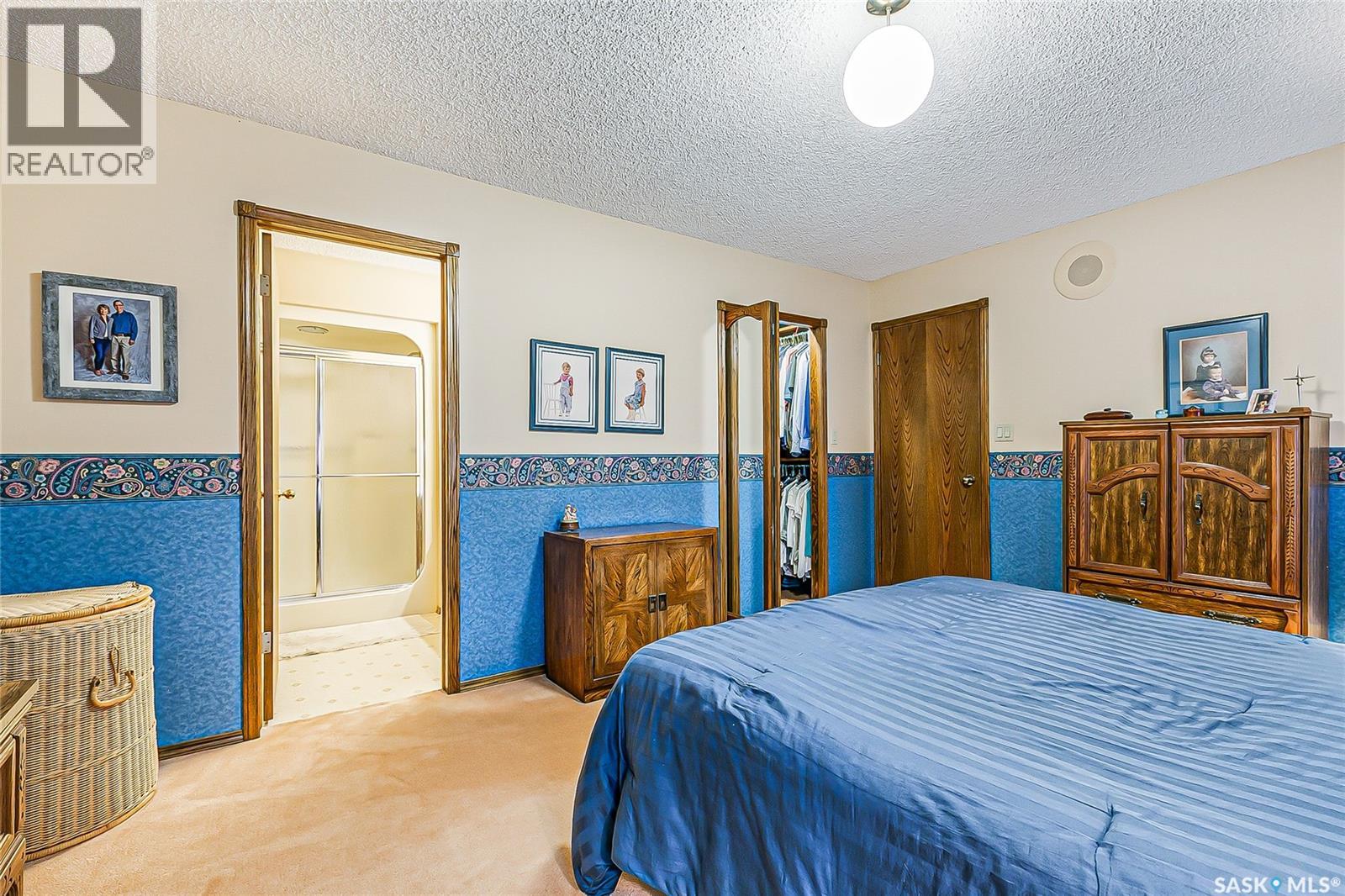 3311 Robinson STREET - 25