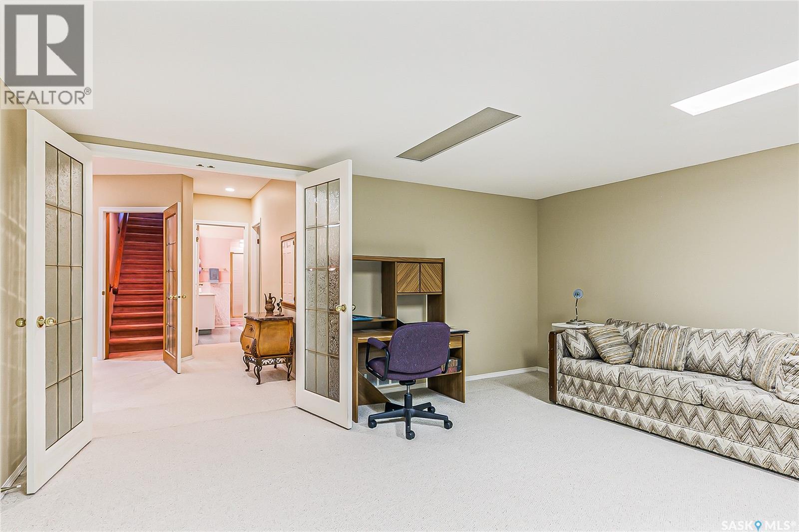 3311 Robinson STREET - 33