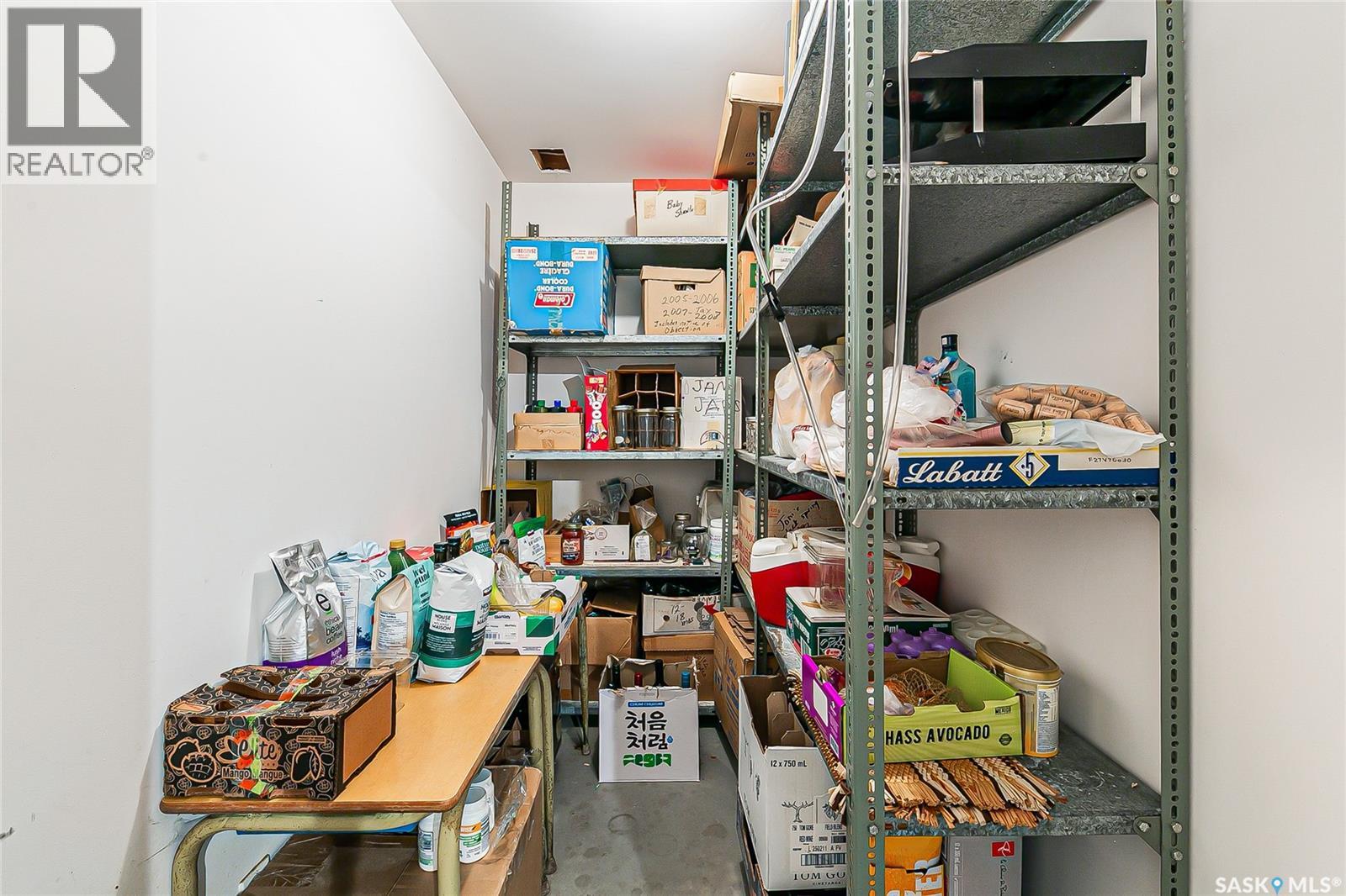 3311 Robinson STREET - 42