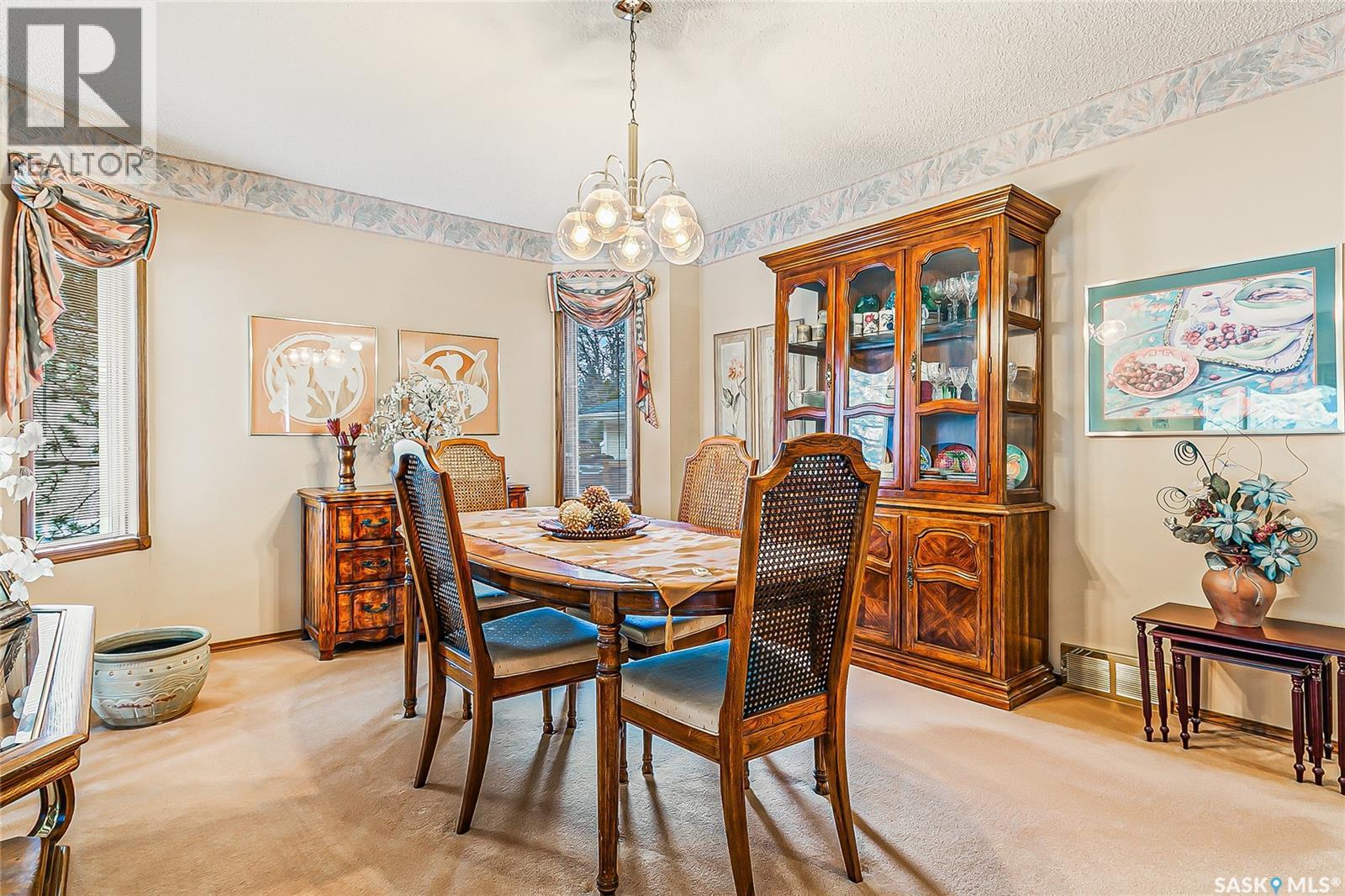 3311 Robinson STREET - 6