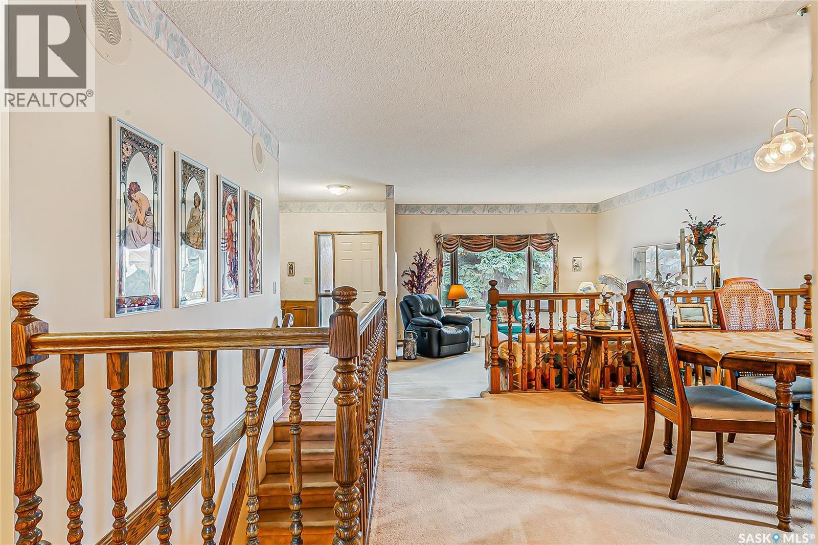 3311 Robinson STREET - 8