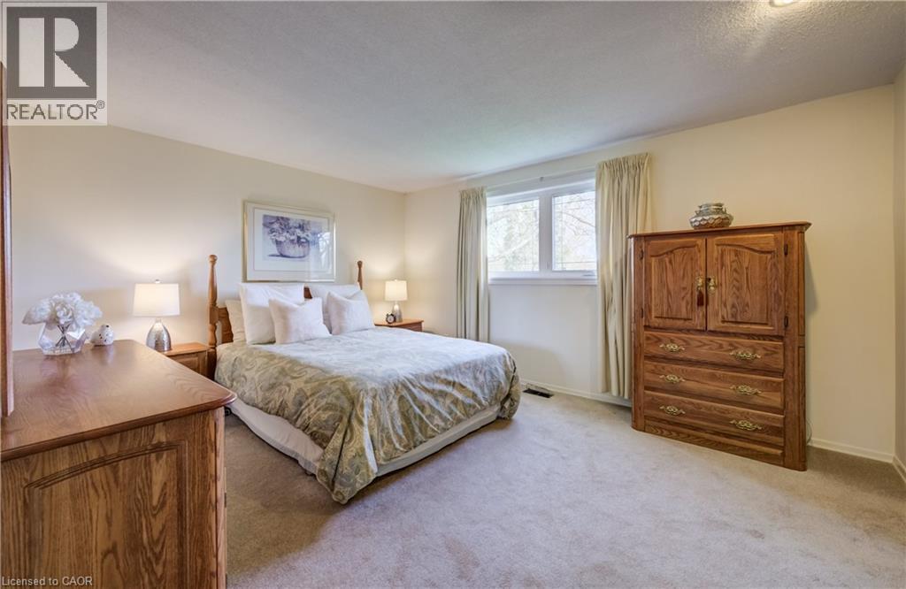 51 UNDERHILL Crescent, Kitchener, Ontario, N2A2S7 — Photo 38