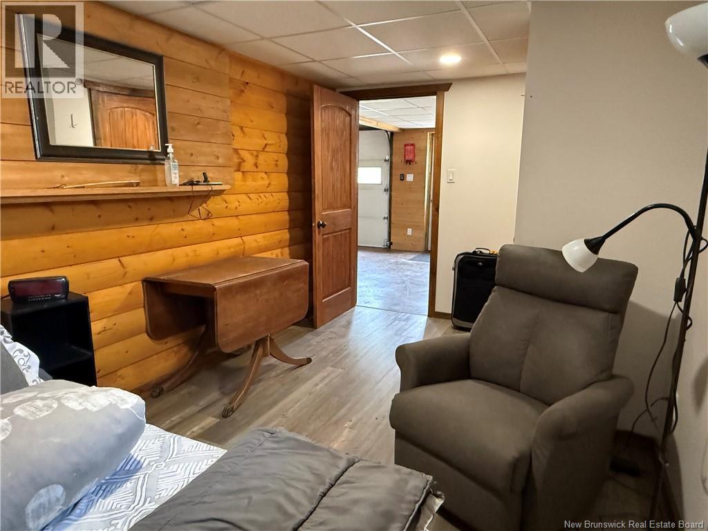 15833 Undine Road - 38