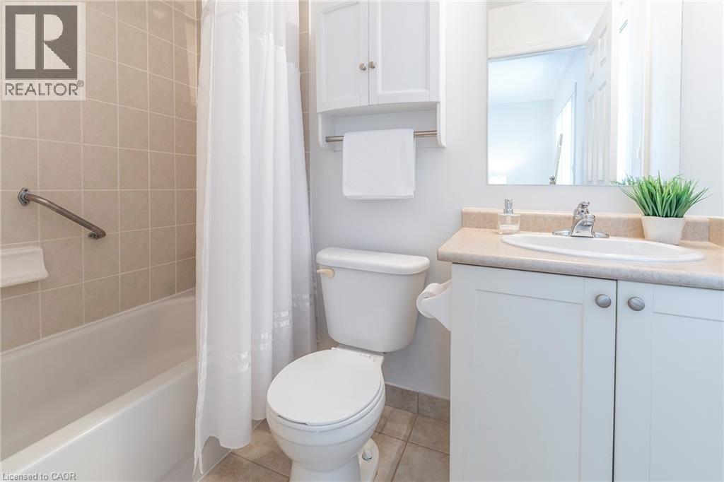 233 DUSKYWING Way Unit# 25, Oakville, Ontario, L6L0C5 — Photo 12