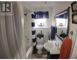 2 Memorial Drive thumbnail 38