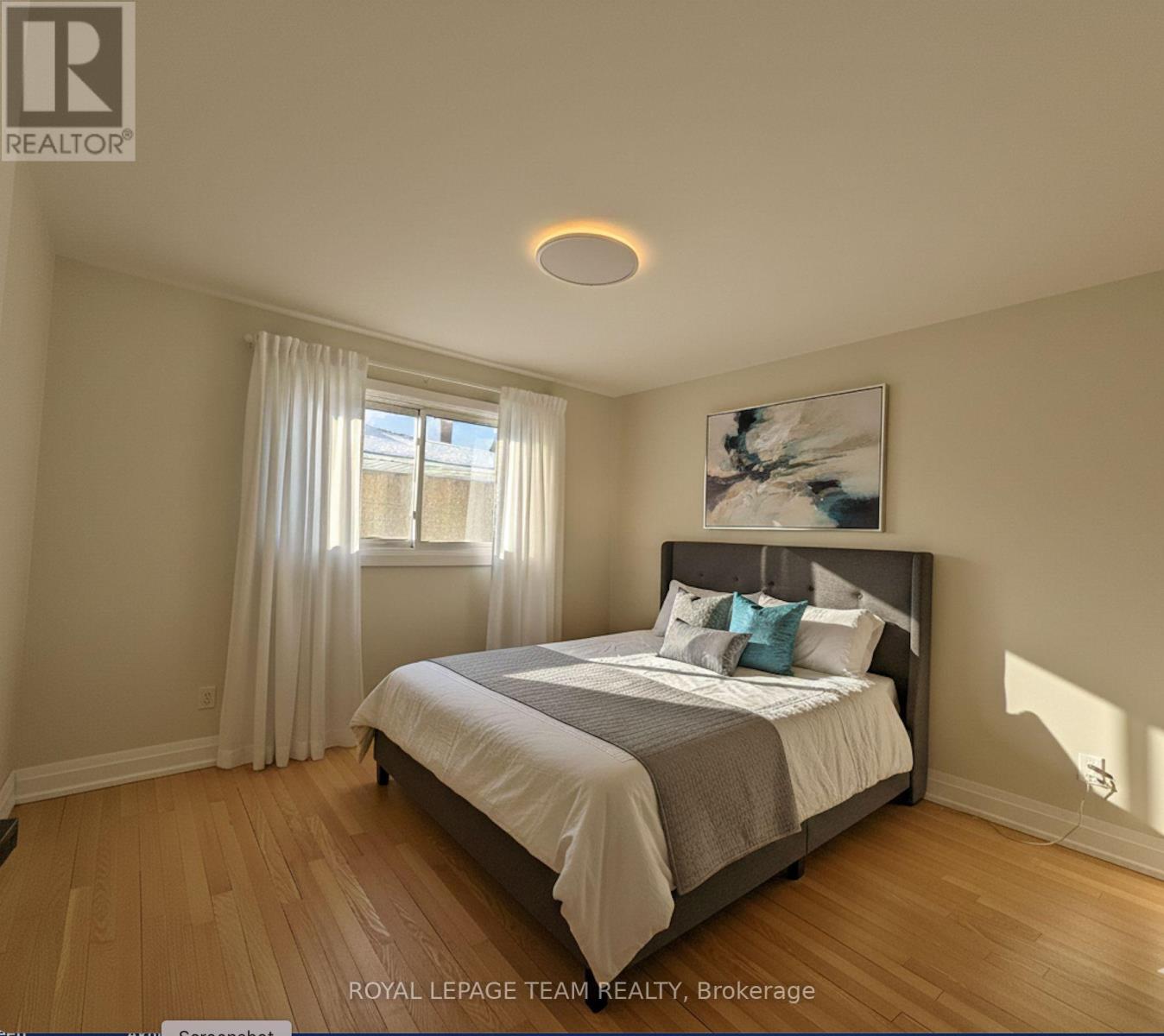 973 EIFFEL AVENUE - 13