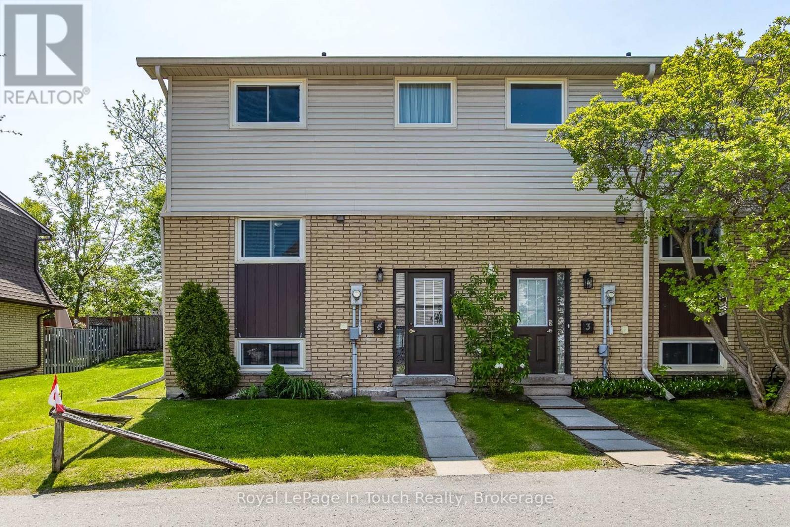 #4 233 INNISFIL STREET - 4