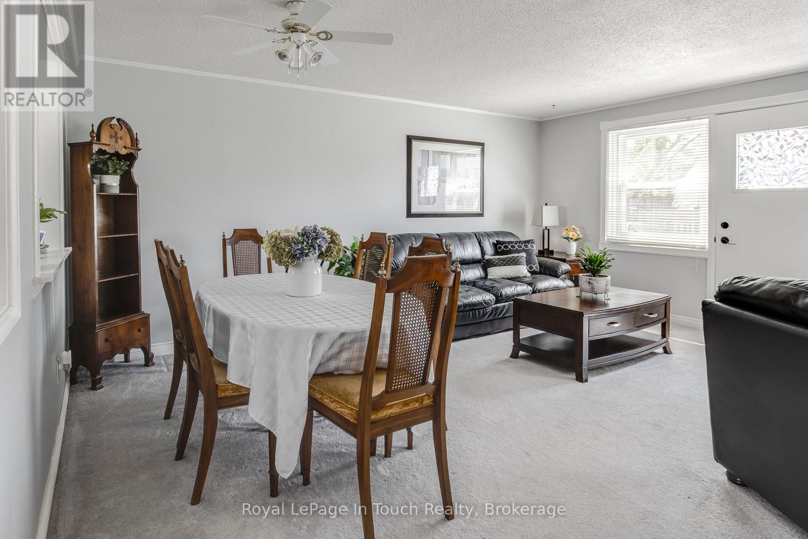 #4 233 INNISFIL STREET - 5