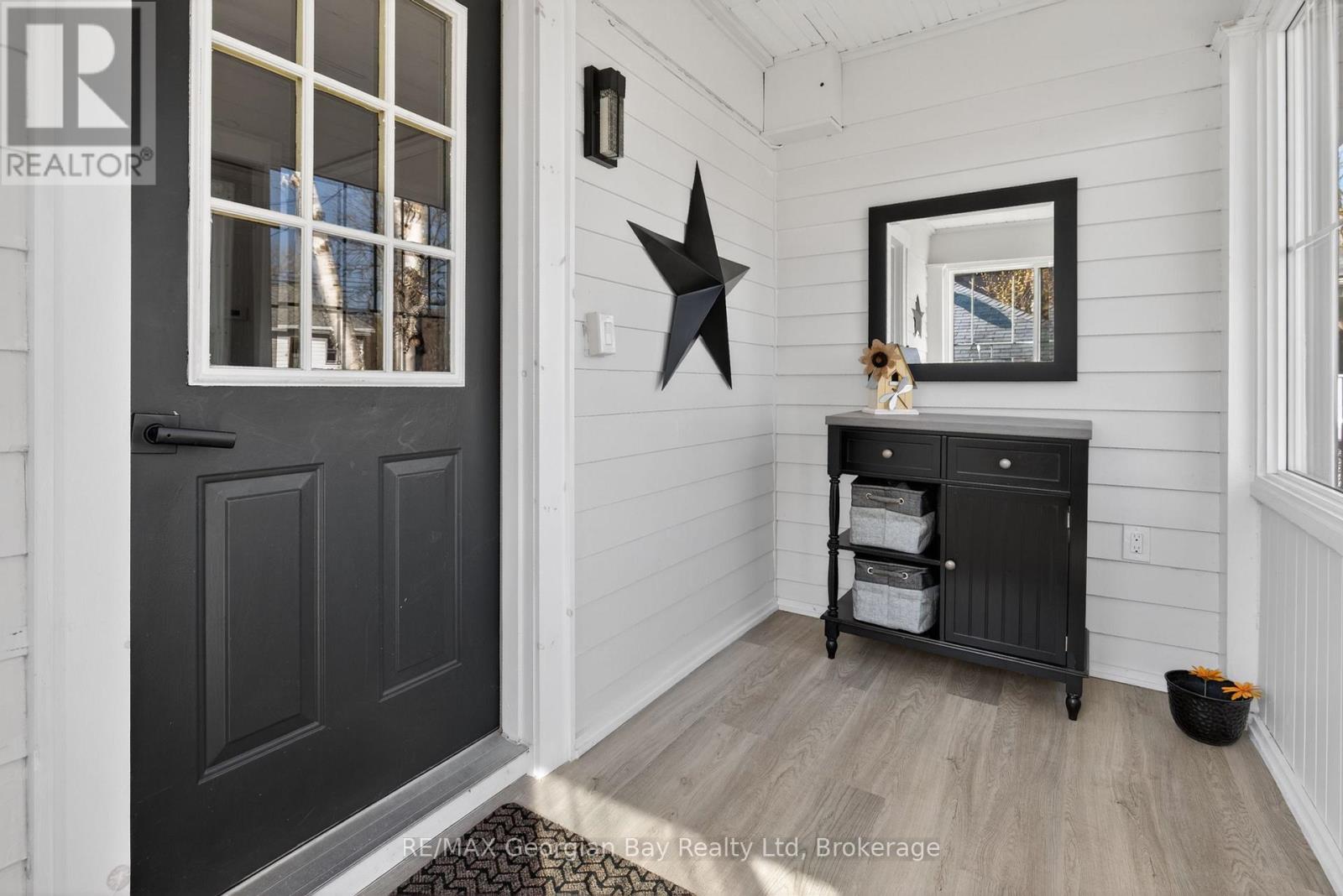 641 BAY STREET - Image 3