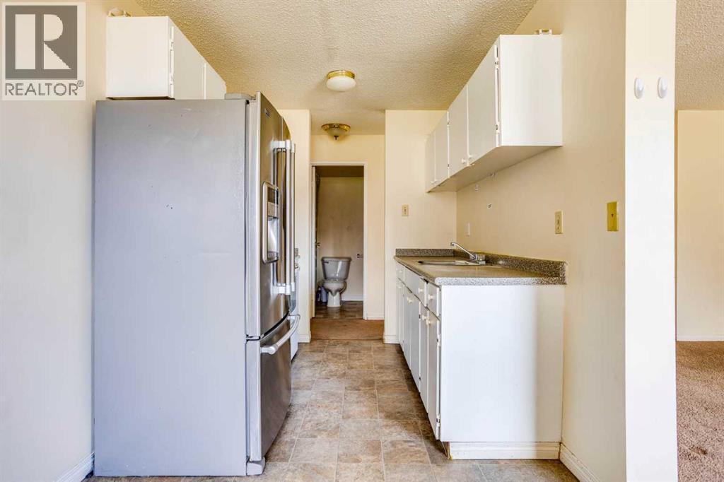 11 Clearwater Crescent, Fort McMurray
