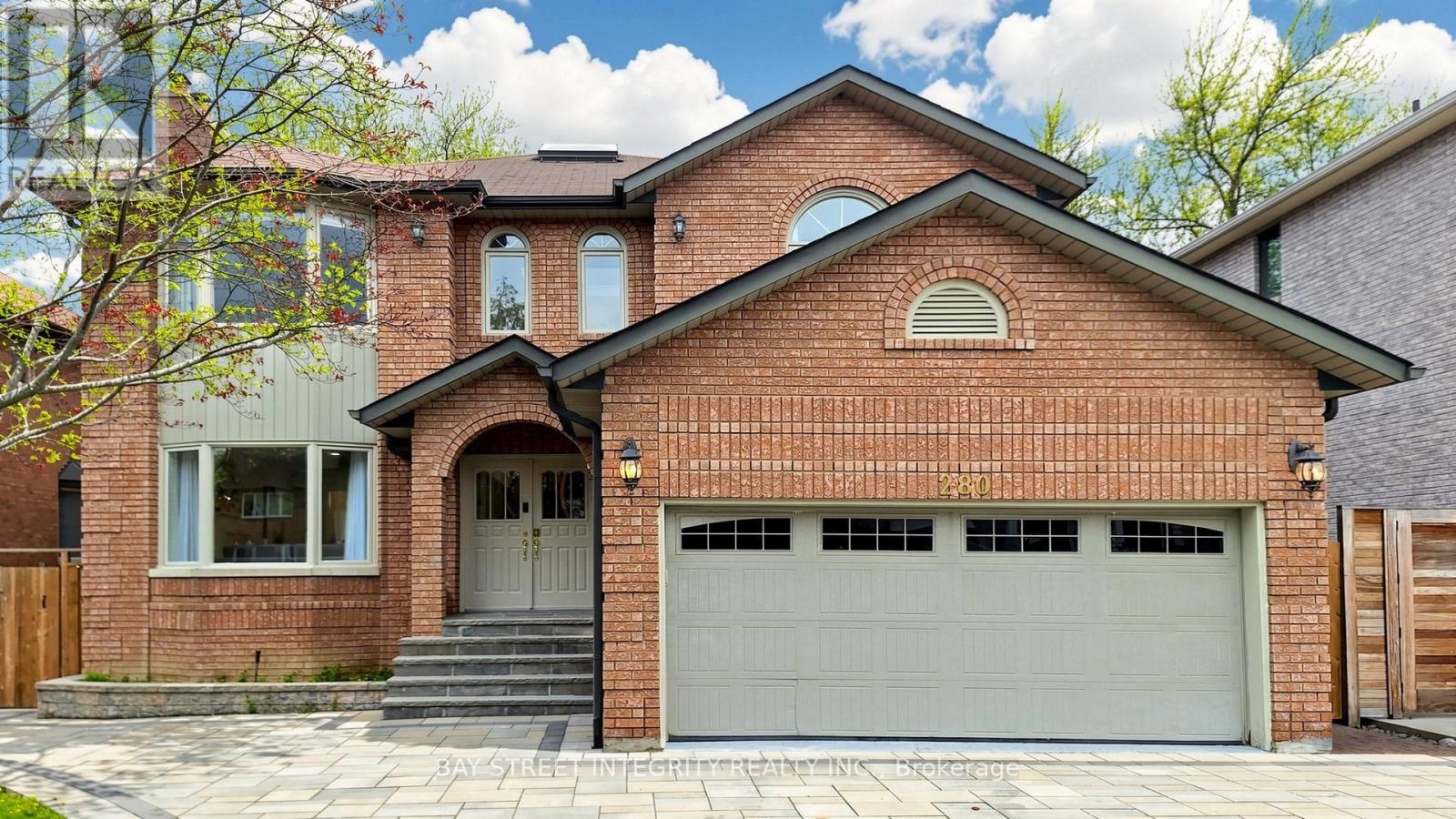 280 KINGSDALE AVENUE - 2