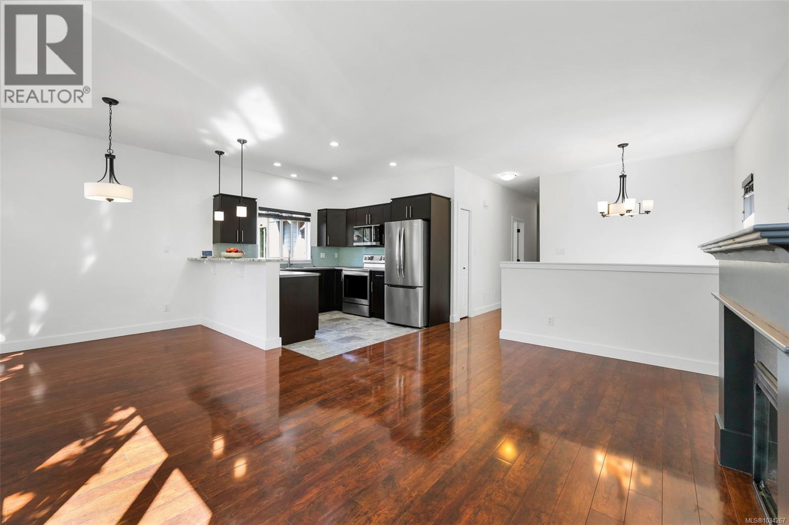 1191 Parkdale Creek Gdns - Image 2
