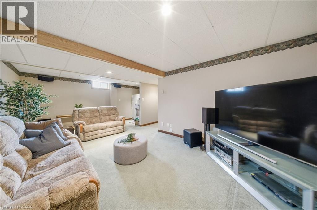 200 MORRISON Drive - 26