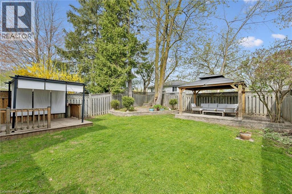 432 BANKSIDE Crescent, Kitchener, Ontario, N2N3E5 — Photo 12